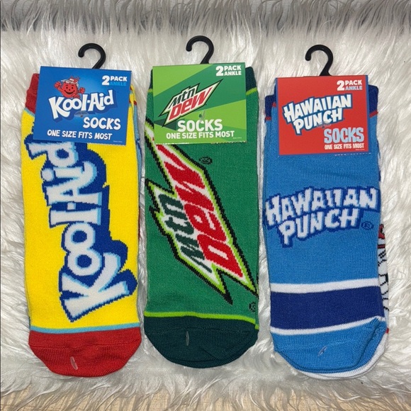 6 Pairs of Pop/Beverage Themed Ankle Socks 🧦 🥤 - Picture 1 of 4